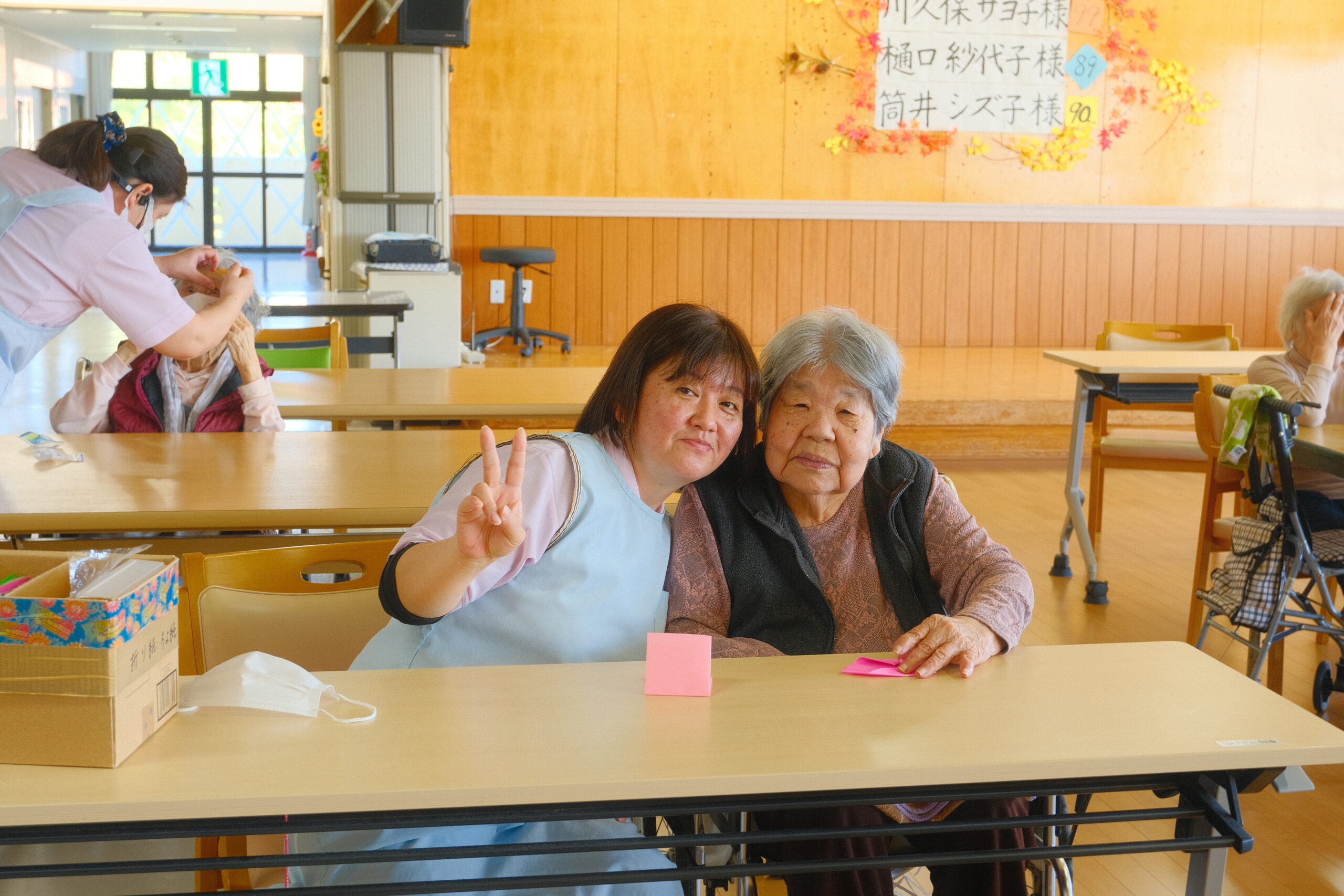 家族や地域を支える介護職